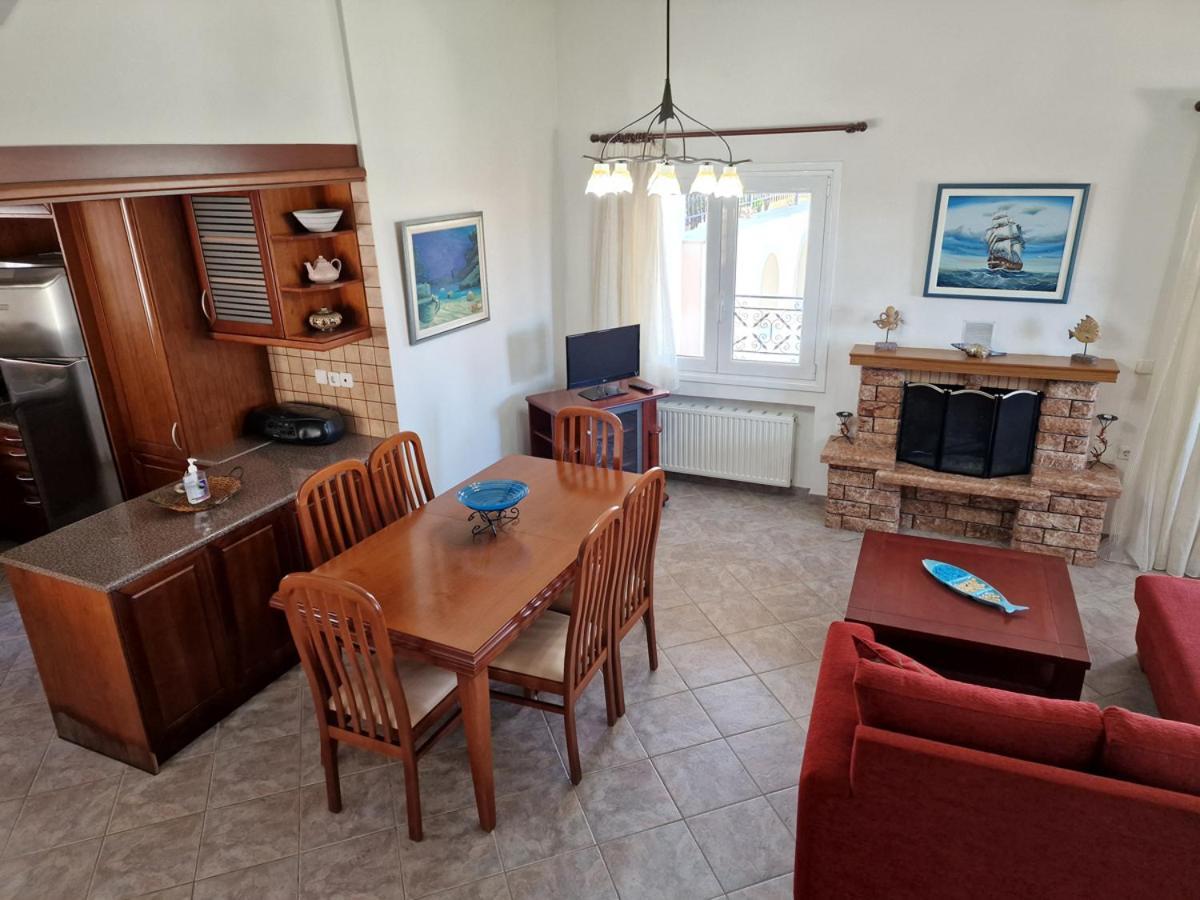 Villa Liana : Luxury Villa With Fantastic Sea View, Near Airport Pórto Ráfti Exterior foto