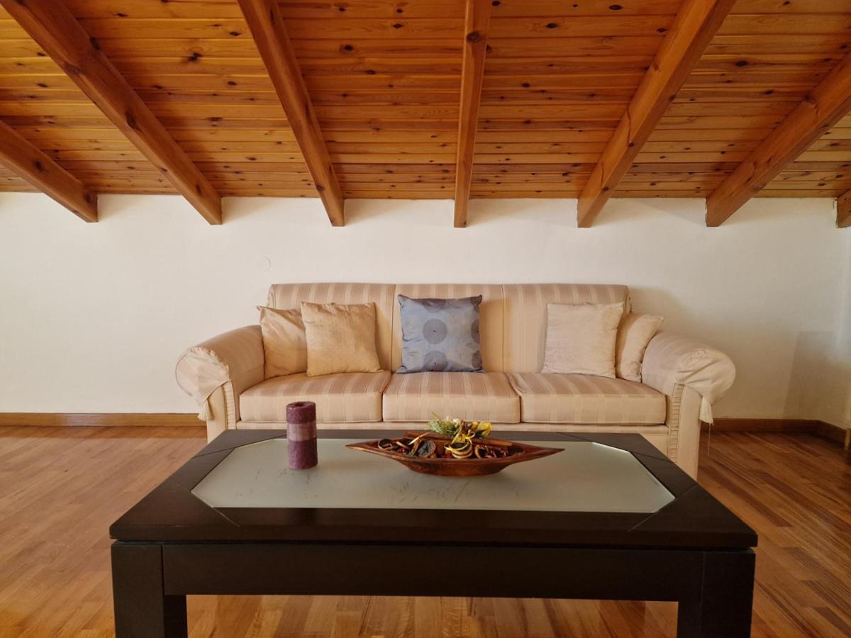 Villa Liana : Luxury Villa With Fantastic Sea View, Near Airport Pórto Ráfti Exterior foto